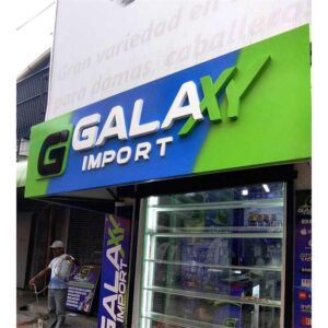 Letrero volumétrico para centros de internet y fotocopiado en Santo Domingo
